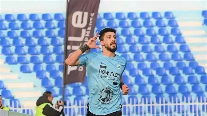  خاص| محمد علي بن حمودة يقترب من الدوري التركي  بعد موسم مميز مع غزل المحلة
