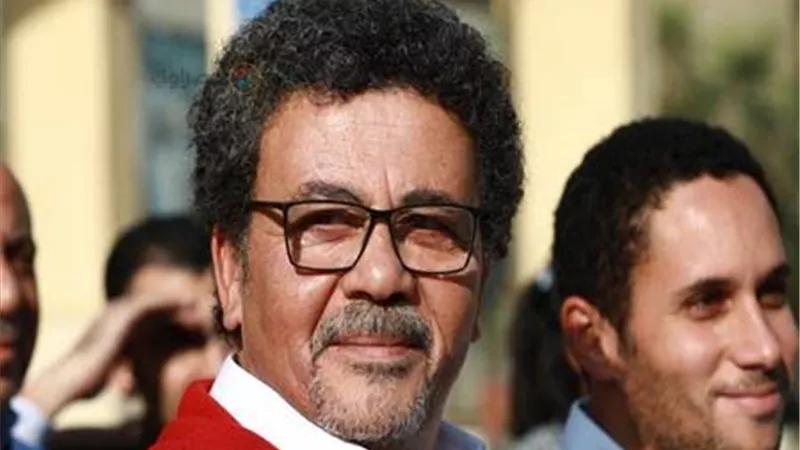 عمرو عرفة يشبه حازم إمام بـ