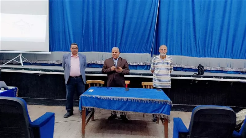تدريب 145 مدير مدرسة بالفيوم على مهارات القيادة والذكاء الاصطناعي في التعليم