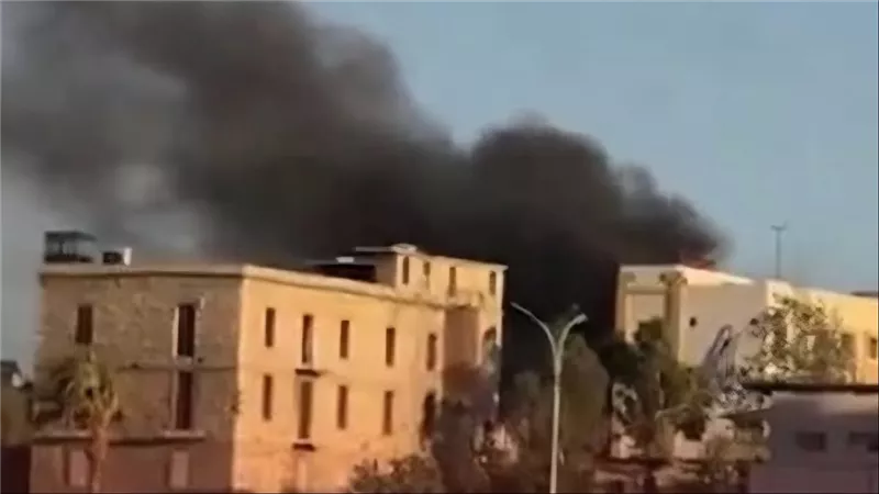  انفجار سيارة مفخخة داخل مبنى الأمن الجنائي وسط العاصمة السورية 