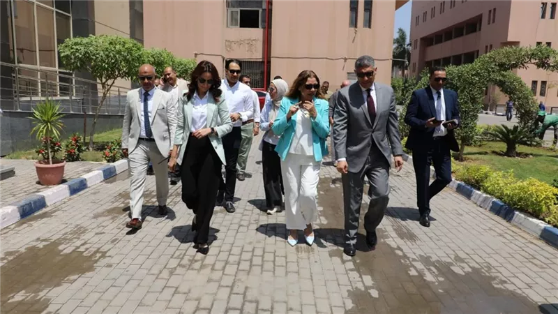 محافظ الجيزة يتفقد مشروعات خدمية وثقافية بأكاديمية الفنون بالعمرانية