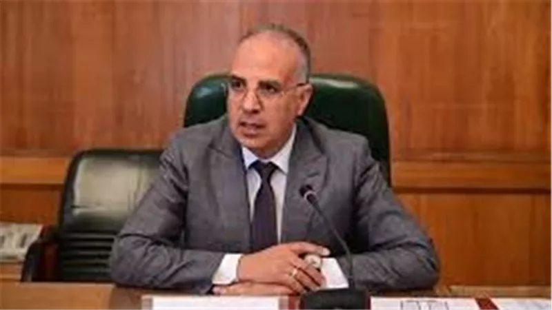 وزير الري: نستخدم أحدث المعدات والتقنيات في مجال تطهير وصيانة المجاري المائية