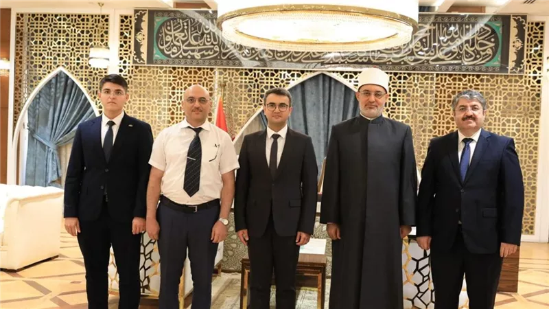 مفتي الجمهورية يستقبل المدير التنفيذي لمركز باكو الدولي للتعددية الثقافية 