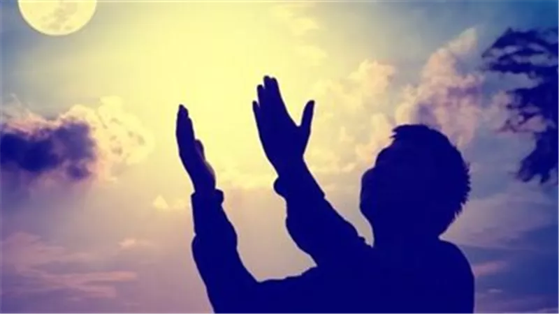 اللهم في ليلة الجمعة اجعل لنا دعوة لا ترد.. لا تفوتك أدعية خير الأيام