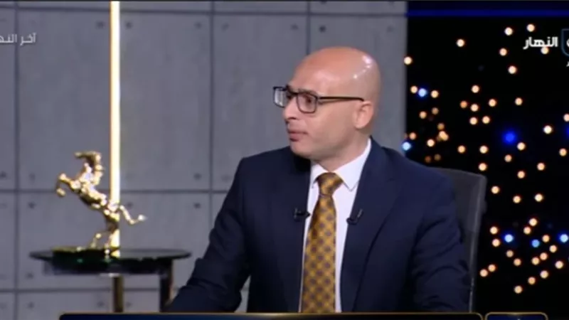 باحث: 