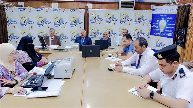وكيل التعليم يتابع ختام ماراثون امتحانات الثانوية العامة بالفيوم  2025