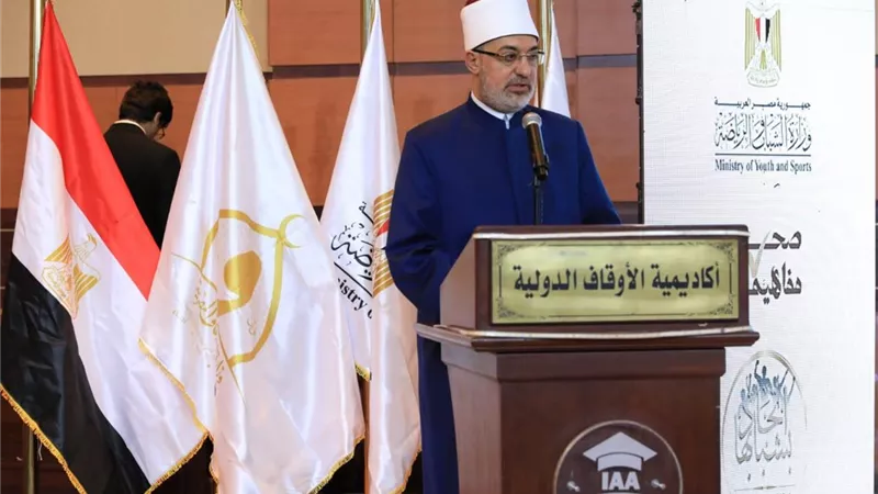 مفتي الجمهورية يطالب مؤسسات الدولة بخطة موحدة لتحصين عقول الشباب