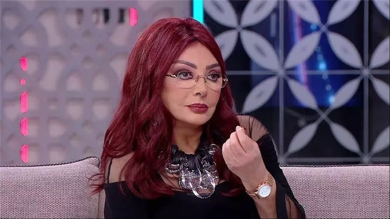 نبيلة عبيد تعلق مجددًا على قانون الإيجار القديم: اللي يسري عليا يسري على غيري