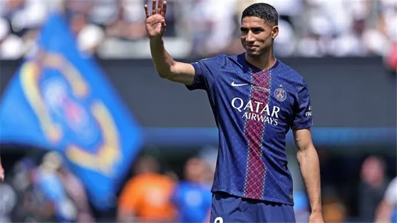 أشرف حكيمي يسابق الزمن للعودة قبل بداية أمم أفريقيا
