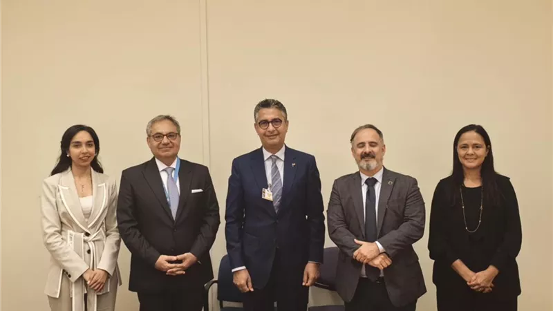 وزير التموين يلتقي مديرة المعهد الوطني للمترولوجيا في البرازيل 
