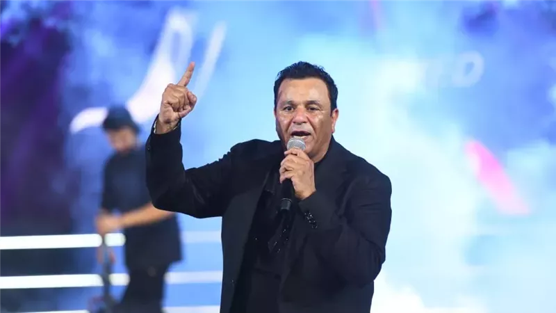 محمد فؤاد يرد على شائعة وفاته : طب كنتوا تستنوا 3 أيام