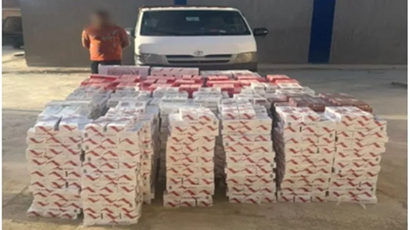 بحوزته سجائر مهربة بـ1.5 مليون جنيه.. تفاصيل القبض على سائق في مطروح