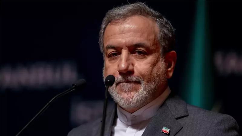 «عراقجى»:  تعاون إيران مع الوكالة الدولية للطاقة الذرية سيتخذ شكلا جديدا