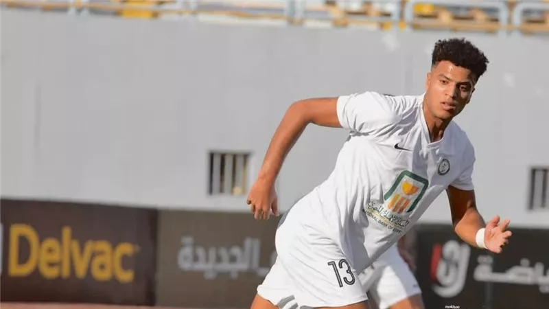 مصدر: أحمد ربيع يغادر معسكر البنك الأهلي لإنهاء إجراءات انتقاله إلى الزمالك 