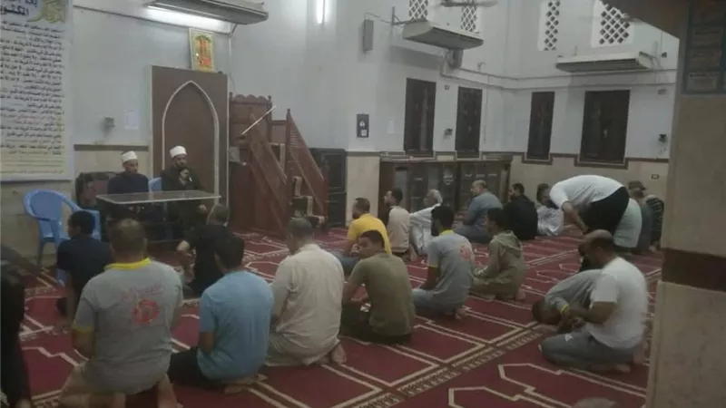 أوقاف السويس تنظم مجالس فقهية حول تعريف وفوائد الوضوء