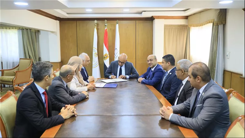 مدارس التكنولوجيا التطبيقية تكتسح نسبة النجاح فى شهادة «الدبلومات الفنية»