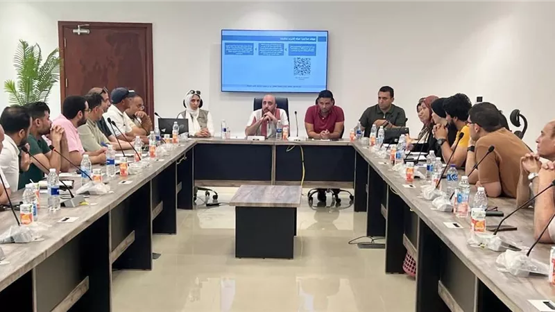 رئيس جهاز مدينة المنصورة الجديدة يلتقي سكان المدينة للاستماع إلى مطالبهم 