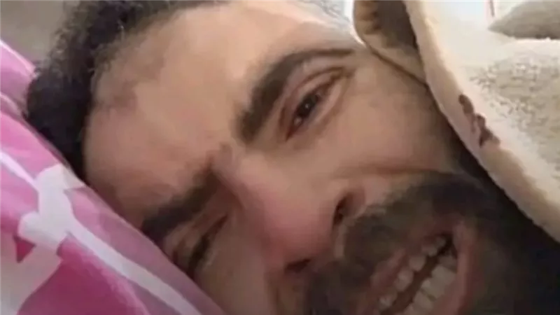 « مش عايز فلوس» شاب يستغيث من مرض نادر على مواقع التواصل 