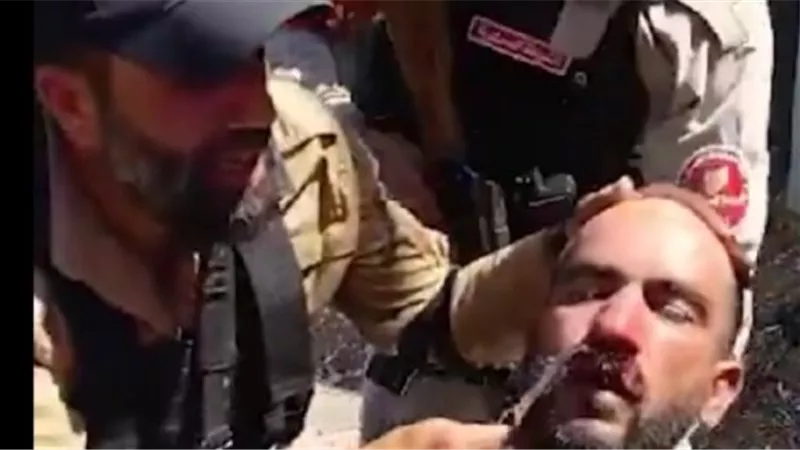 سياسي لبناني: لا أحد يقبل بحلق الشوارب وإهانة الشيوخ في السويداء