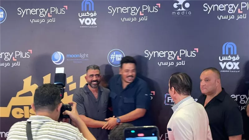 أمير كرارة وأحمد الجندي ومصطفى غريب في العرض الخاص لفيلم «الشاطر»