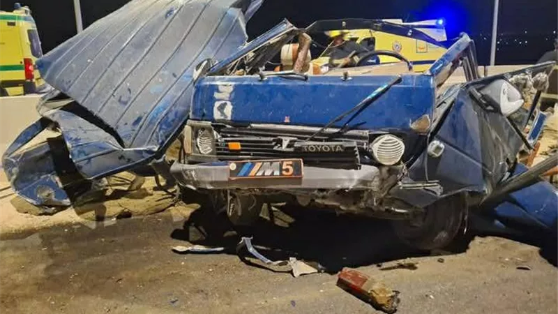 مأساة السرعة الزائدة.. وفاة 3 أشخاص في تصادم سيارات موكب زفاف بأسيوط |صور