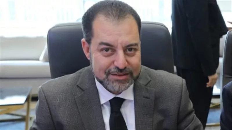 ندب الدكتور أحمد عناني للعمل مستشارًا لوزير  التعليم العالي للسياسات الصحية