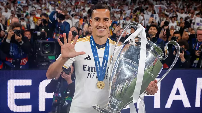 بحضور بيريز.. ريال مدريد يعلن إقامة حفل وداعي لفاسكيز غدا الخميس 