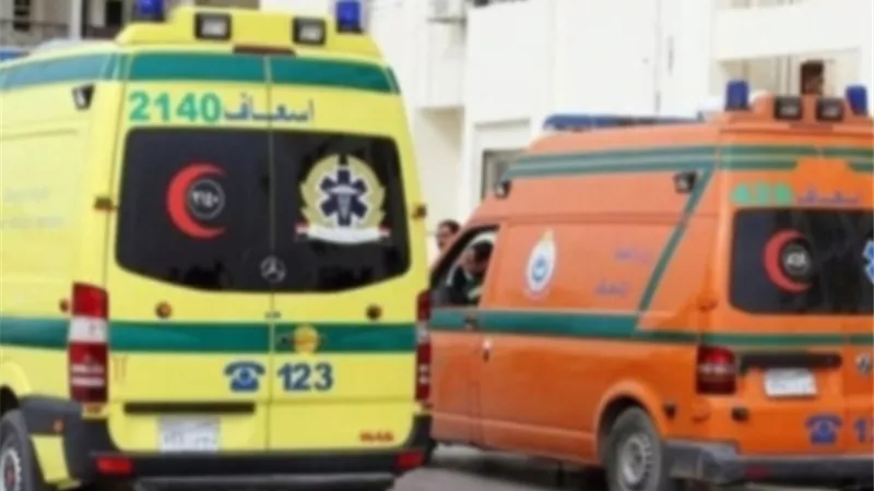 اشتعال سيارة ملاكي أمام مدخل مدينة السادات بالطريق الصحراوي