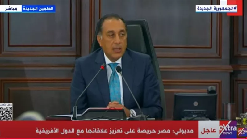 مدبولي: برنامج لمعالجة العقارات الآيلة للسقوط بالإسكندرية ومشروعات مرورية جديد