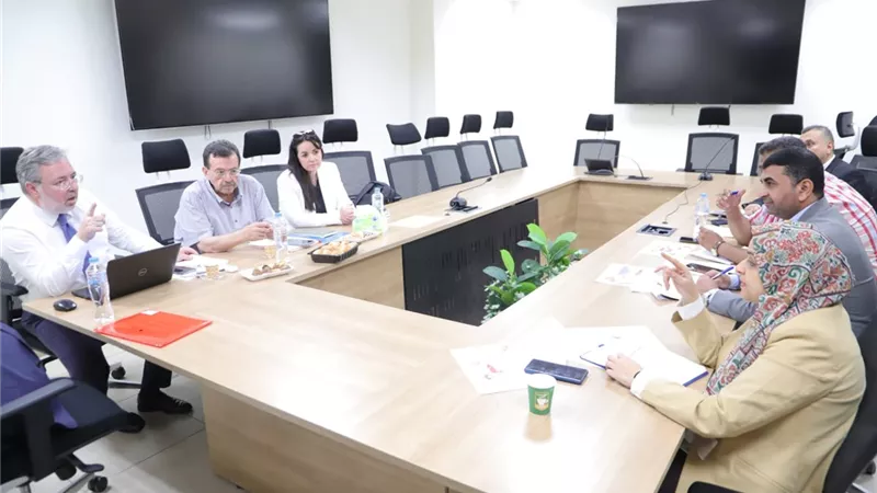 العمل: توفير الكوادر المدربة والمؤهلة وفقًا لمتطلبات سوق العمل اليوناني
