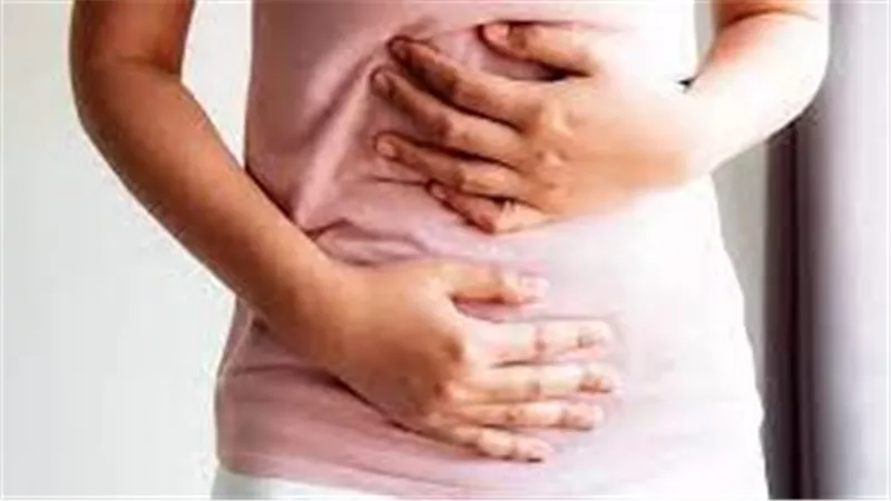 6 عادات غذائية خاطئة قد تؤدي إلى الانتفاخ.. احذري منها