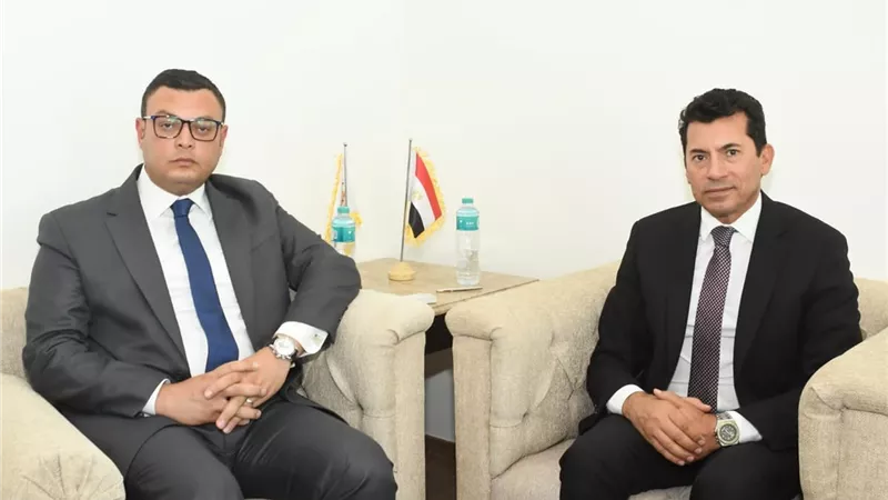 وزيرا الشباب والرياضة والإسكان يبحثان مستقبل المنشآت الرياضية في المدن الجديدة