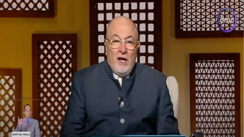 خالد الجندي: 