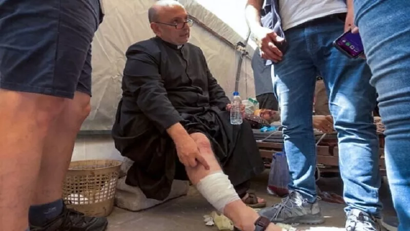 حماس تدين قصف كنيسة دير اللاتين بغزة: جريمة حرب جديدة تستهدف دور العبادة 