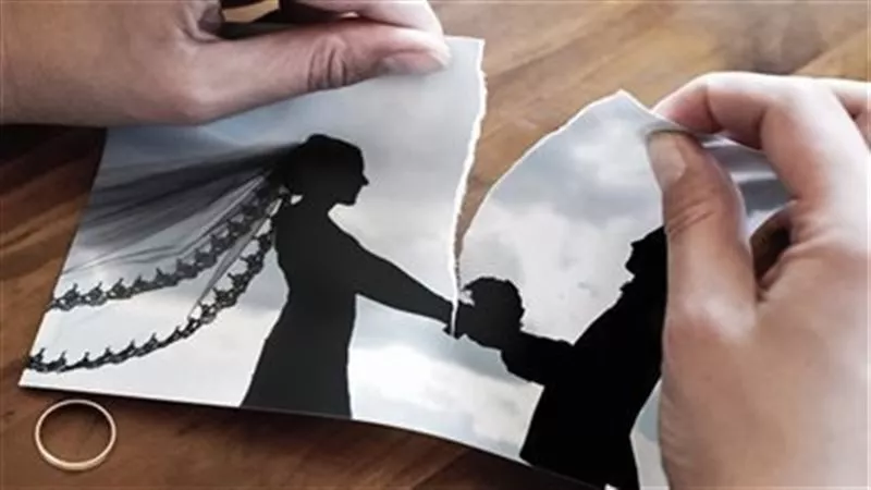 تفاصيل انفصال فنان مشهور عن زوجته الفنانة قبل الإعلان الرسمي |خاص