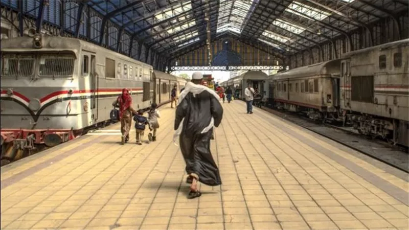النقل: تشغيل قطارات درجة ثالثة مكيفة لتلبية كافة احتياجات المواطنين  
