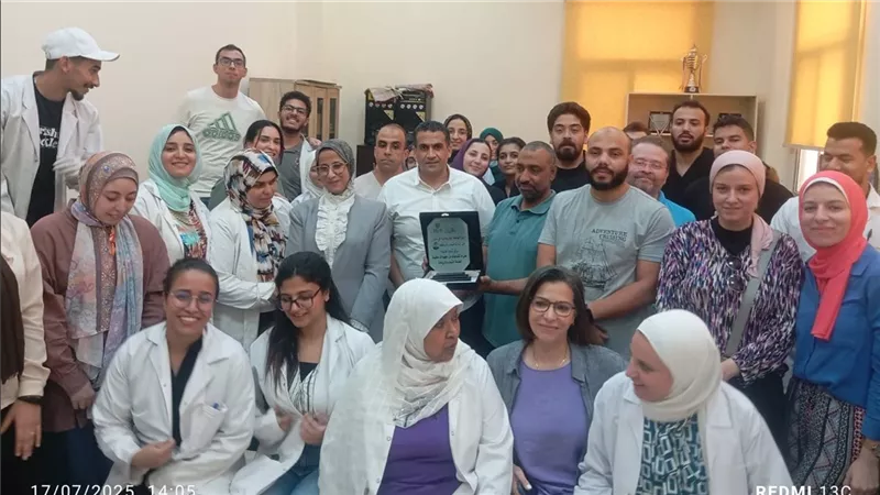 الشباب والرياضة : قافلة طبية للأسنان لخدمة سكان بدائل العشوائيات