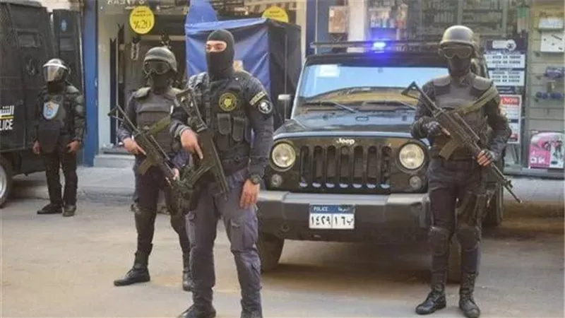 مصرع عنصر إجرامي شديد الخطورة خلال تبادل لإطلاق النيران مع الشرطة في المنيا   