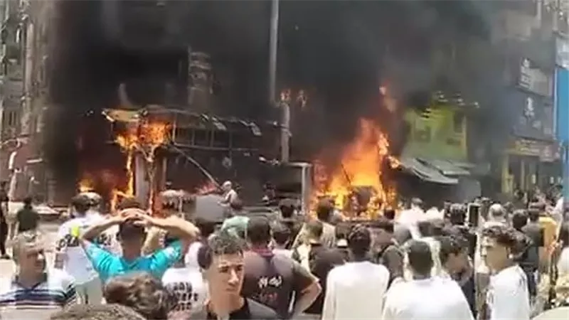 فتاة الفطائر والنار المفاجئة.. لحظات رعب في قلب باب الشعرية