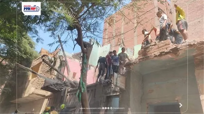 محافظ القاهرة يتابع التعامل مع العقار المنهار بمصر القديمة