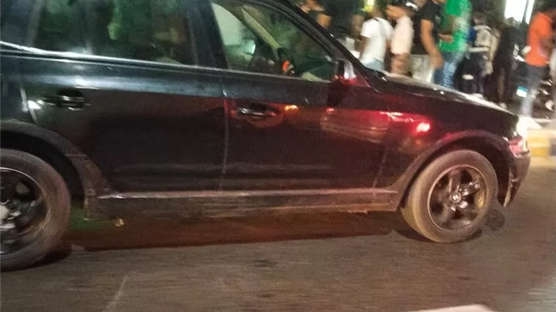 8 مصابين في تصادم سيارة بعمود إنارة على محور المحمودية بالإسكندرية