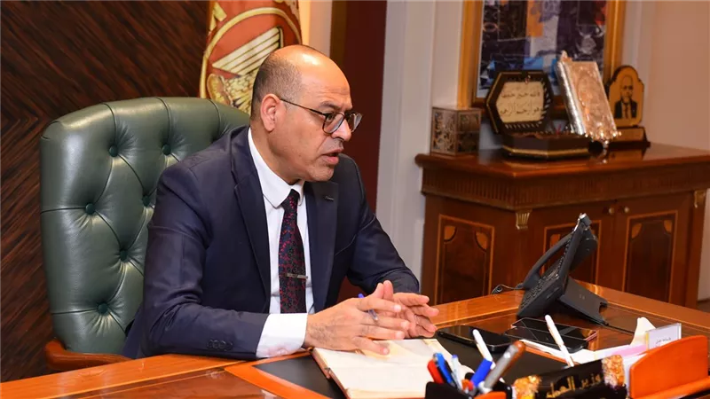  العمل تقرر إلغاء وإيقاف نشاط  4 شركات إلحاق عمالة بالخارج
