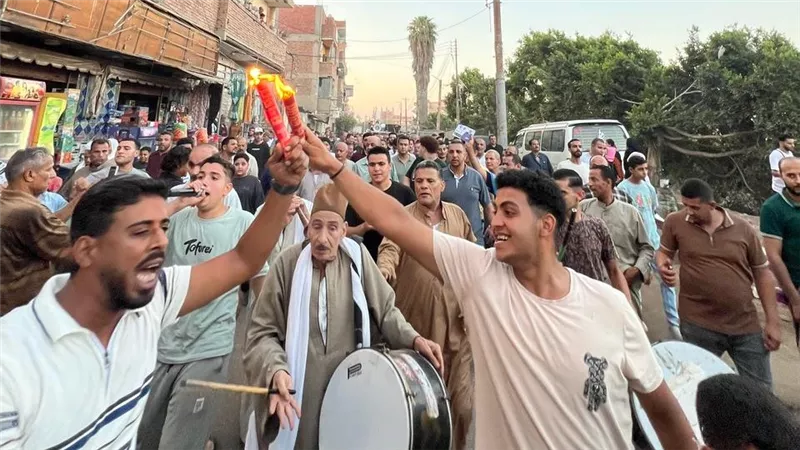وسط حضور بالآلاف..أهالي التلين بالشرقية يعلنون دعمهم للمرشح محمد مصطفى بالشيوخ