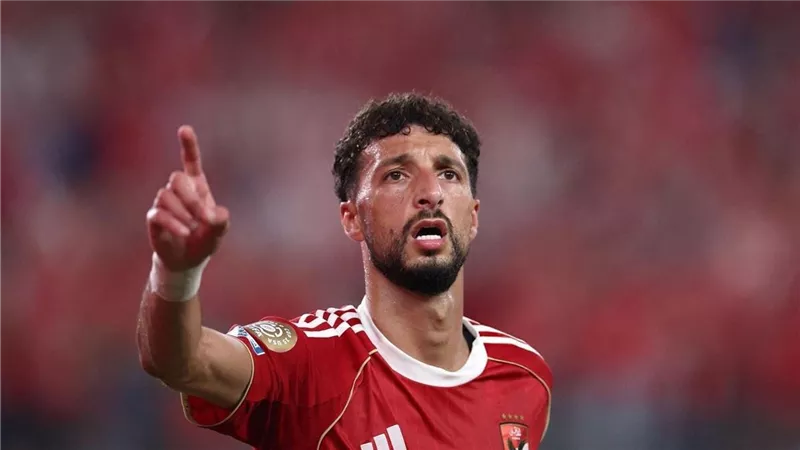 وسام أبو علي يجهز أوراقه للكشف الطبي في كولومبوس تمهيدًا للرحيل عن الأهلي