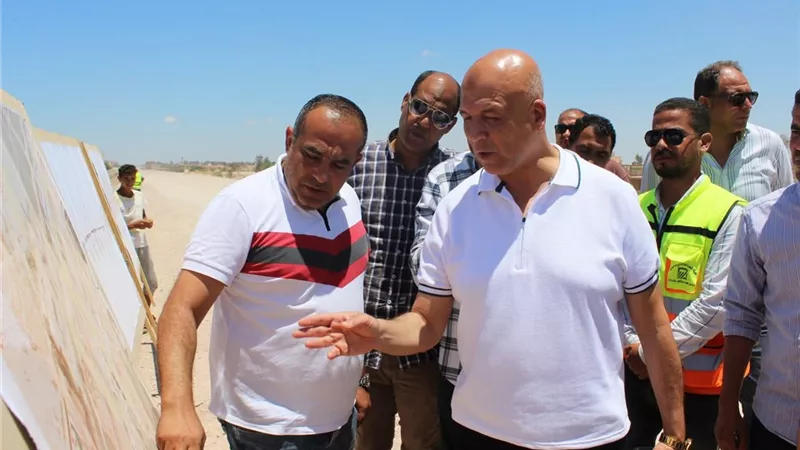  مسئولو 
