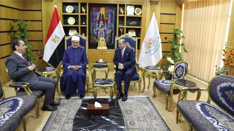 رئيس جامعة المنصورة يستقبل مفتي الجمهورية لبحث سبل التعاون المشترك