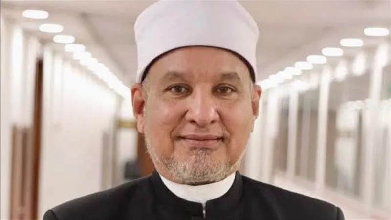 لتوليه رئاسة أكاديمية الأزهر.. مفتي الجمهورية ووزير الأوقاف يهنئان «الصغير»