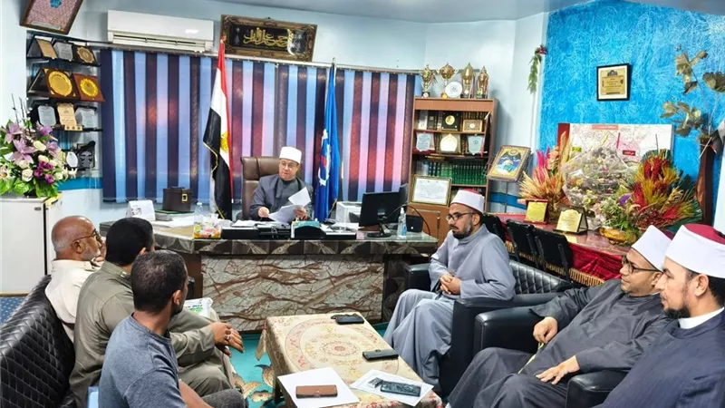 أوقاف السويس تعتمد معايير جديدة لاختيار الخطباء المؤهلين علميًا وعمليًا