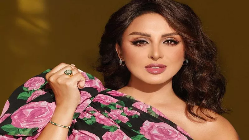 بعد نفي أنغام إصابتها بالسرطان.. منى عبد الغني تفتح النار على مروجي الشائعات