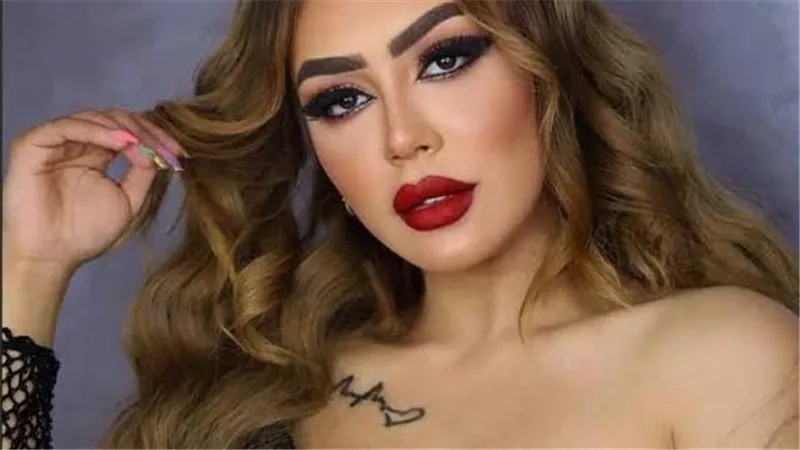 غياب هدير عبد الرازق عن جلسة النطق بالحكم عليها بتهمة نشر فيديوهات خادشة
